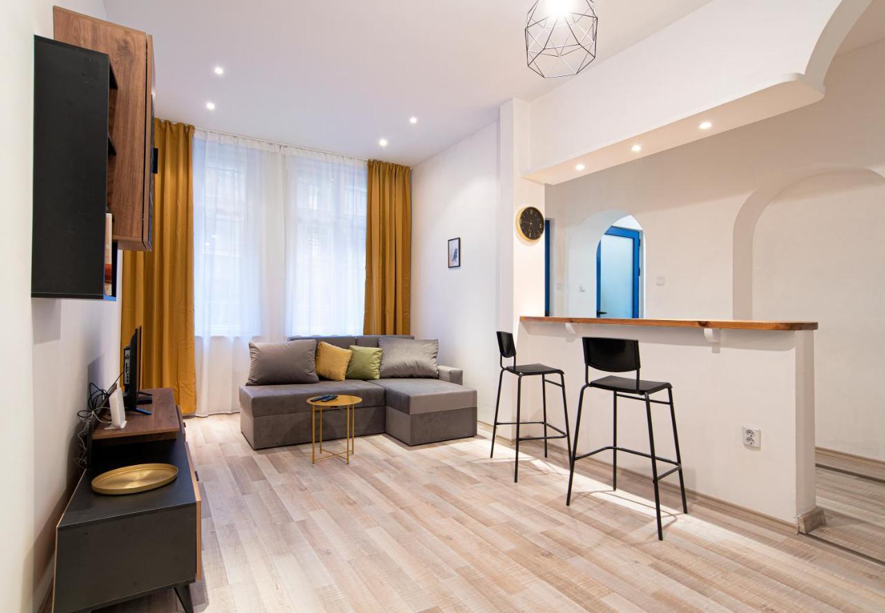 Bilyana'S 1 Bedroom Central Apartment София Екстериор снимка